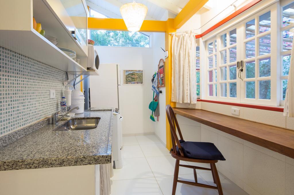 Pousada Chales Da Casa Centenaria ซานโต อังตัวนิโอ โด ปิงญัล ภายนอก รูปภาพ