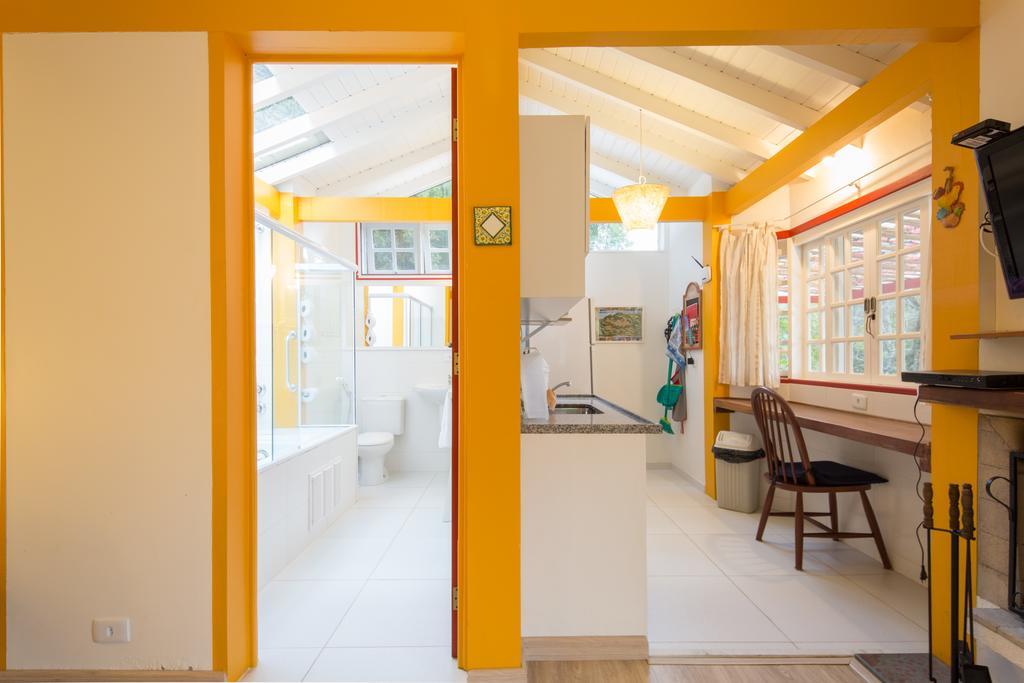 Pousada Chales Da Casa Centenaria ซานโต อังตัวนิโอ โด ปิงญัล ภายนอก รูปภาพ